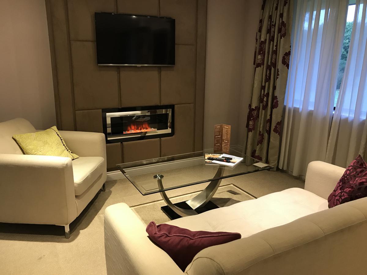 BEST WESTERN Brook Hotel NWI Buitenkant foto
